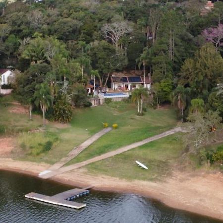 Chacara Em Condominio A Beira Da Represa Para Locacao Familiar Ibiúna 外观 照片