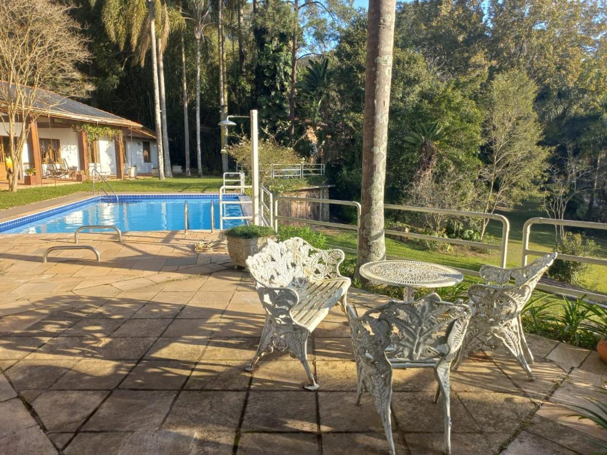 Chacara Em Condominio A Beira Da Represa Para Locacao Familiar Ibiúna 外观 照片