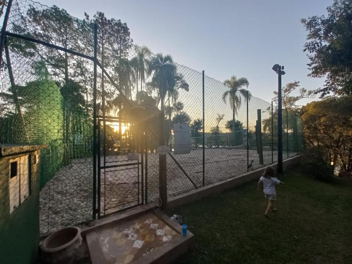 Chacara Em Condominio A Beira Da Represa Para Locacao Familiar Ibiúna 外观 照片
